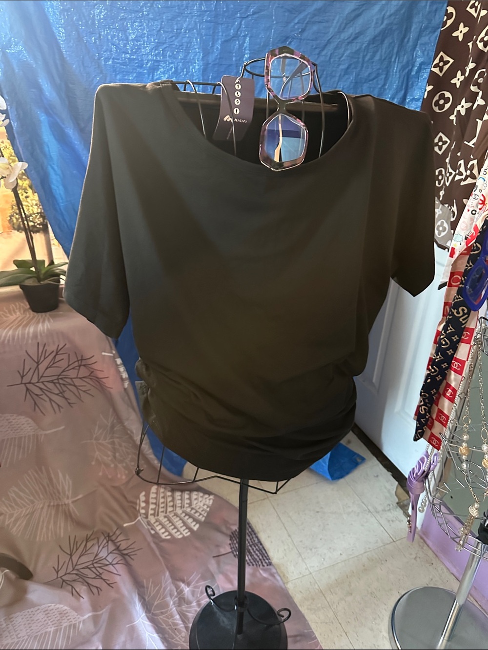 Women’s Black Draped Short Sleeve Top